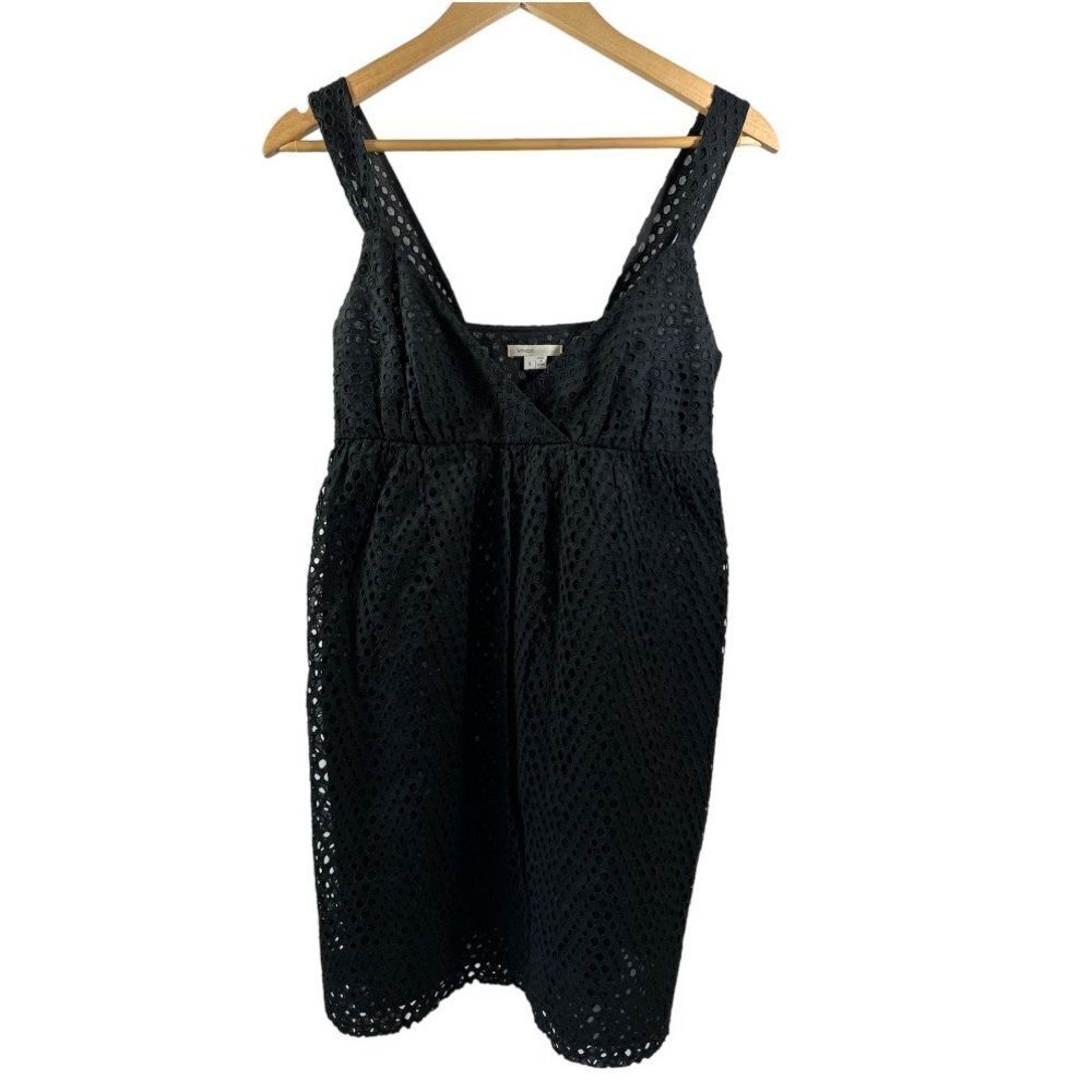 VINCE. Women’s Sleeveless Eyelet Surplice Neckline Mini Dress Black Size 4
